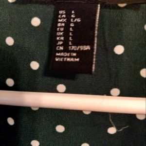 Love this top forrest green blouse